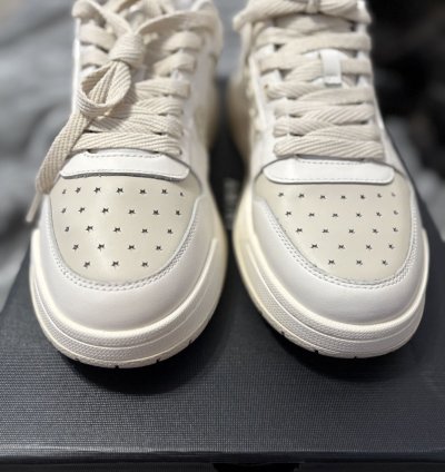 Amiri Classic Low Alabaster