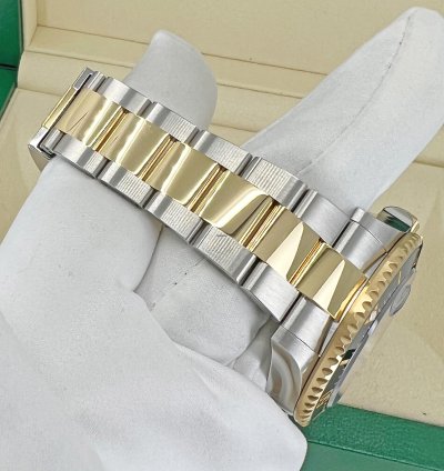 Rolex Sea-dweller Unworn 2025 Sea-dweller 18k Two-tone Black 126603-0001 Complete
