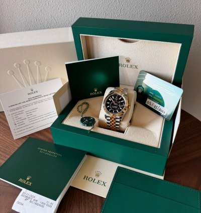 Rolex Sky-dweller