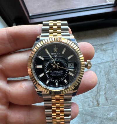 Rolex Sky-dweller