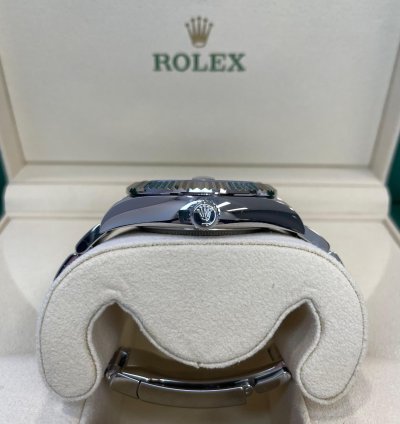 Rolex Sky-dweller oyster Blue Dial