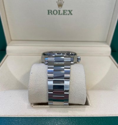 Rolex Sky-dweller oyster Blue Dial