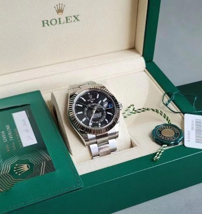 Rolex Sky-dweller 06 2022 Unworn Sky-dweller Black Dail 42mm