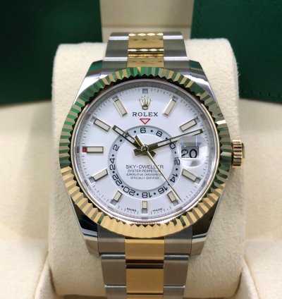 Rolex Sky-dweller 18ct Yellow Gold Stainless Steel 2022