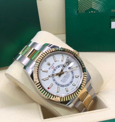 Rolex Sky-dweller 18ct Yellow Gold Stainless Steel 2022