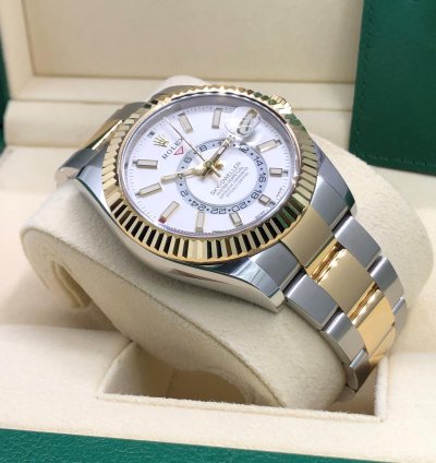 Rolex Sky-dweller 18ct Yellow Gold Stainless Steel 2022