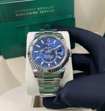 Rolex Sky-dweller 18k White Gold 42mm Blue Dial Steel Bracelet 326934