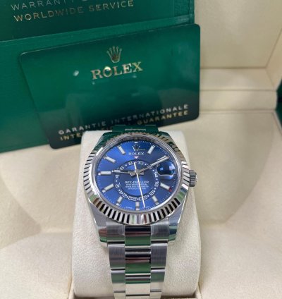 Rolex Sky-dweller 18k White Gold 42mm Blue Dial Steel Bracelet 326934