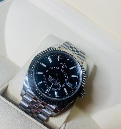Rolex Sky-dweller 2023 Sky-dweller Black Dial Jubilee Bracelet Unworn 326934 Box Papers