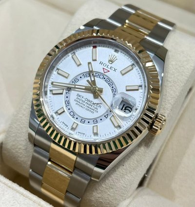 Rolex Sky-dweller 2023 Steel And Yellow Gold Sky-dweller White Dial Box And Papers 326933
