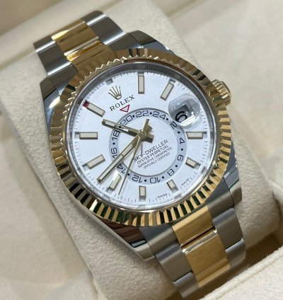 Rolex Sky-dweller 2023 Steel And Yellow Gold Sky-dweller White Dial Box And Papers 326933