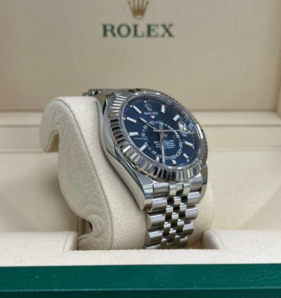 Rolex Sky-dweller 2023 Steel Sky-dweller Blue Dial Jubilee Bracelet Unworn Box And Papers 326934