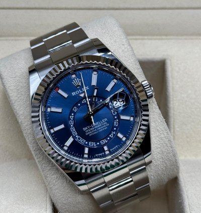 Rolex Sky-dweller 2024 Sky-dweller Blue Dial Unworn 336934 Box And Papers