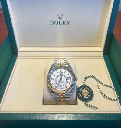 Rolex Sky-dweller 2025 - M336933 Full Set Guarantee Card Dated 27 04 2025