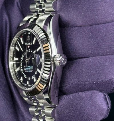 Rolex Sky-dweller 2025 Brand New Black Dial Jubilee 336934 Box And Papers