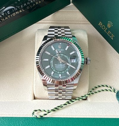 Rolex Sky-dweller 2025 Full Set