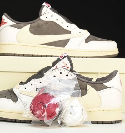 Travis Scott X Air Jordan 1 Retro Low Og reverse Mocha