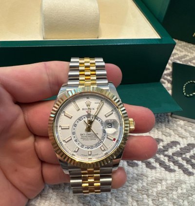 Rolex Sky-dweller 2025 Rolex Sky-dweller