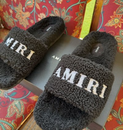 Amiri Sherling Logo Slides
