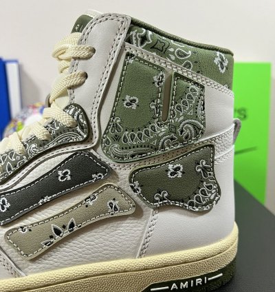 Amiri Skel High Bandana Paisley Green