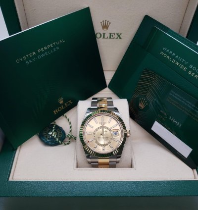 Rolex Sky-dweller 326933 Champagne Oyster - New 2023