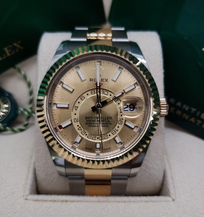 Rolex Sky-dweller 326933 Champagne Oyster - New 2023