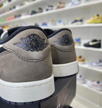 Air Jordan 1 Retro Og Low Mocha