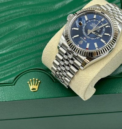 Rolex Sky-dweller 326934 Blue Dial Jubilee 2022