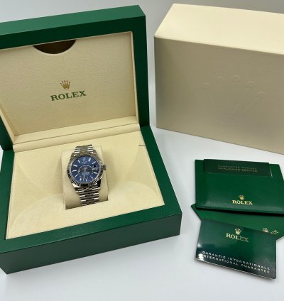Rolex Sky-dweller 326934 Blue Dial Jubilee 2022