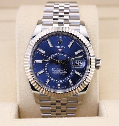 Rolex Sky-dweller 326934 Blue Dial Jubilee Unworn