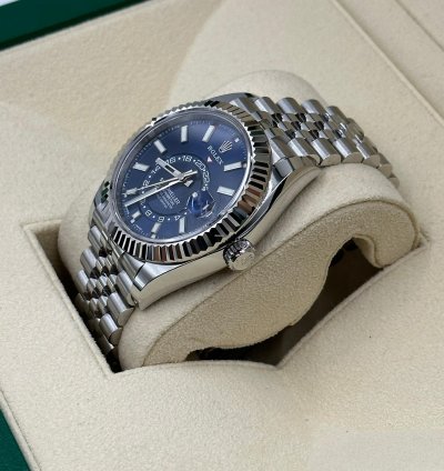 Rolex Sky-dweller 326934 Blue Jub 2022
