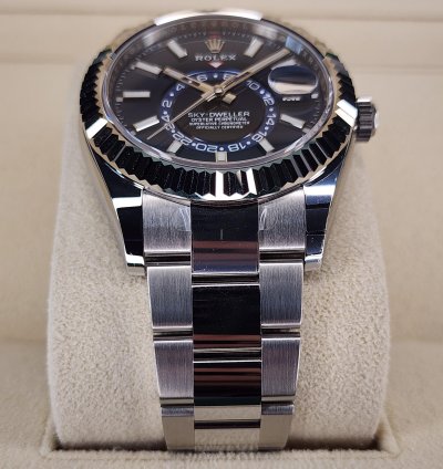 Rolex Sky-dweller 326934 Blue Oyster Warranty
