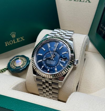 Rolex Sky-dweller 326934 Jubilee Bracelet Blue Dial Mint 2021