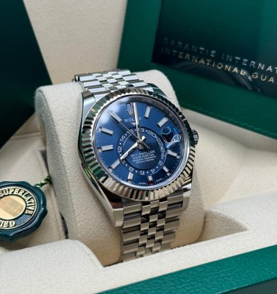 Rolex Sky-dweller 326934 Jubilee Bracelet Blue Dial Mint 2021