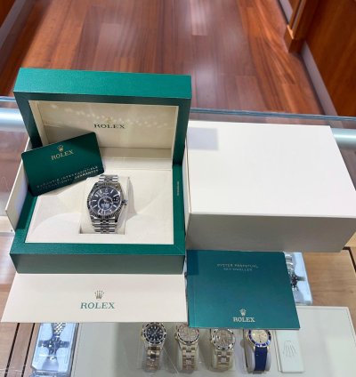 Rolex Sky-dweller 326934 Steel Black Dial Jubilee Perpetual Box Papers New