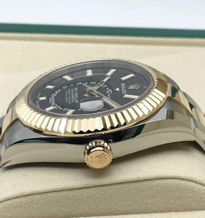Rolex Sky-dweller 336933 2025 4