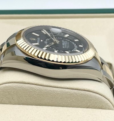 Rolex Sky-dweller 336933 2025 4