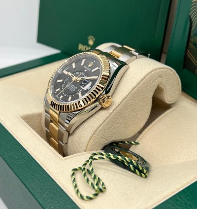 Rolex Sky-dweller 336933 Black Oyster New Unworn 2023 Full Set