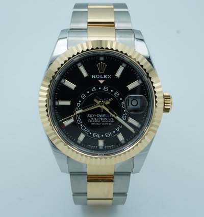 Rolex Sky-dweller 336933 Sky-dweller 42mm Fluted Bezel Two Tone Black Dial Oyster Bracelet Complete Set 2024