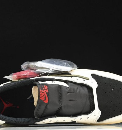 Travis Scott X Air Jordan Air 1 Low Og Sp olive