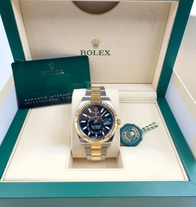Rolex Sky-dweller 336933 Two Tone Black Dial Oyster Bracelet Unworn 2023