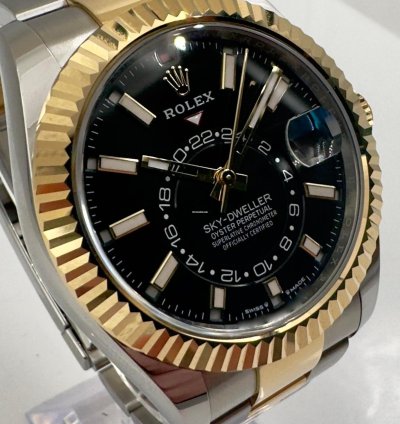 Rolex Sky-dweller 336933 Two Tone Black Dial Oyster Bracelet Unworn 2023