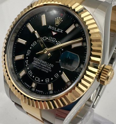 Rolex Sky-dweller 336933 Two Tone Black Dial Oyster Bracelet Unworn 2023