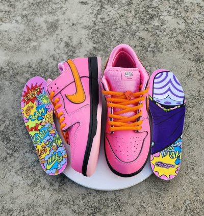 Nike Sb Dunk Low The Powerpuff Girls Pink Blossom