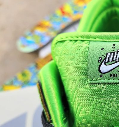 Nike Sb Dunk Low The Powerpuff Girls Green Buttercup