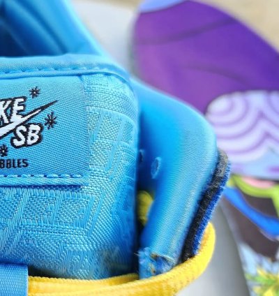 Nike Sb Dunk Low The Powerpuff Girls Blue Bubbles
