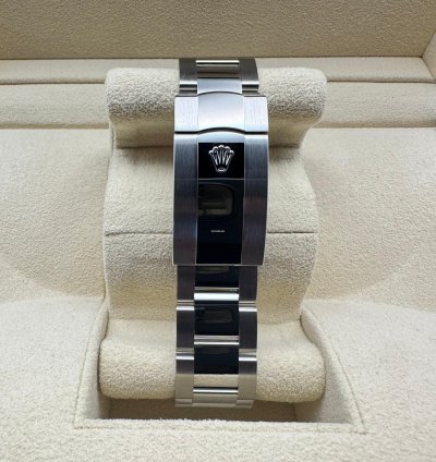 Rolex Sky-dweller 336934 Black Dial 2025 New