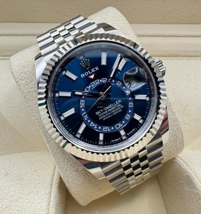 Rolex Sky-dweller 336934 Blue Dial Jubilee 2025