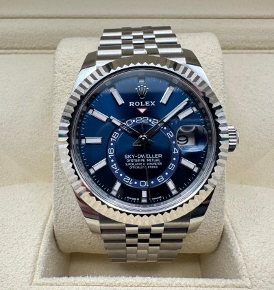 Rolex Sky-dweller 336934 Blue Dial Jubilee 2025
