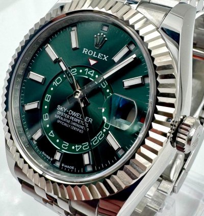 Rolex Sky-dweller 336934 Green Dial Jubilee Bracelet Unworn 2025